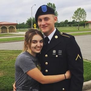 Meet your Posher, Savannah